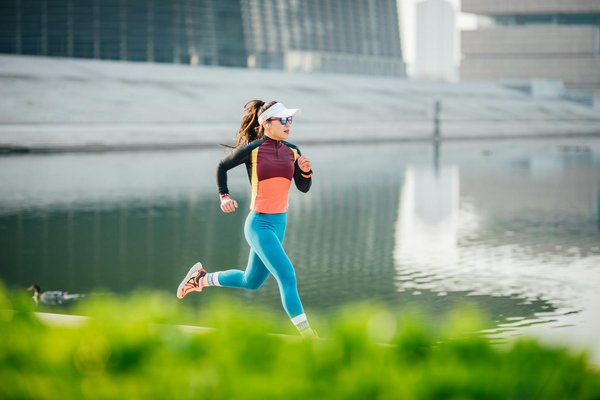 Gérer les relations avec les familles en EHPAD : Guide pour les professionnels